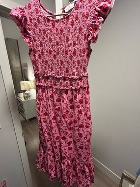 Vineyard Vines Pink and Red Floral Smocked Top